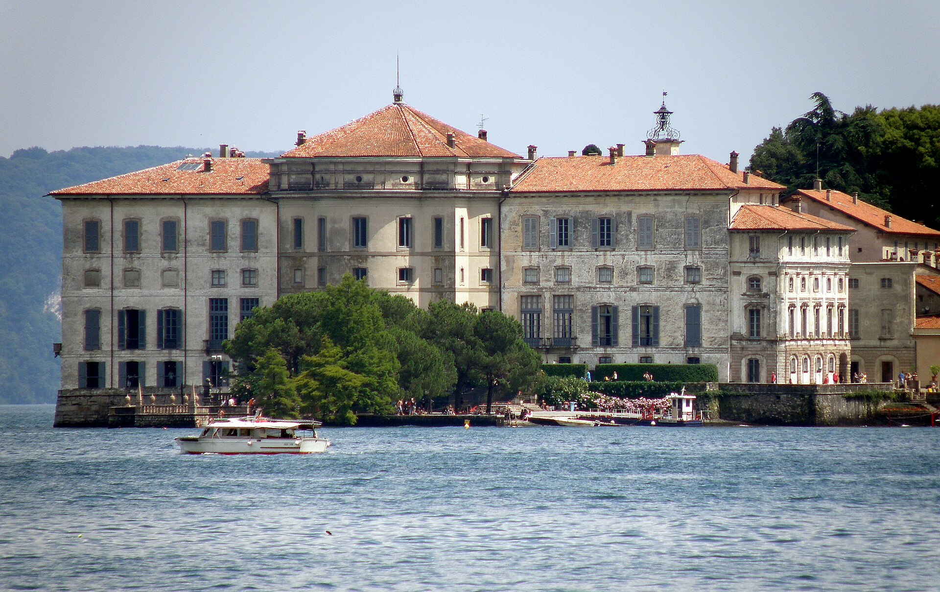 Isola Bella e il Palazzo Borromeo visti da Baveno, Lago Maggiore