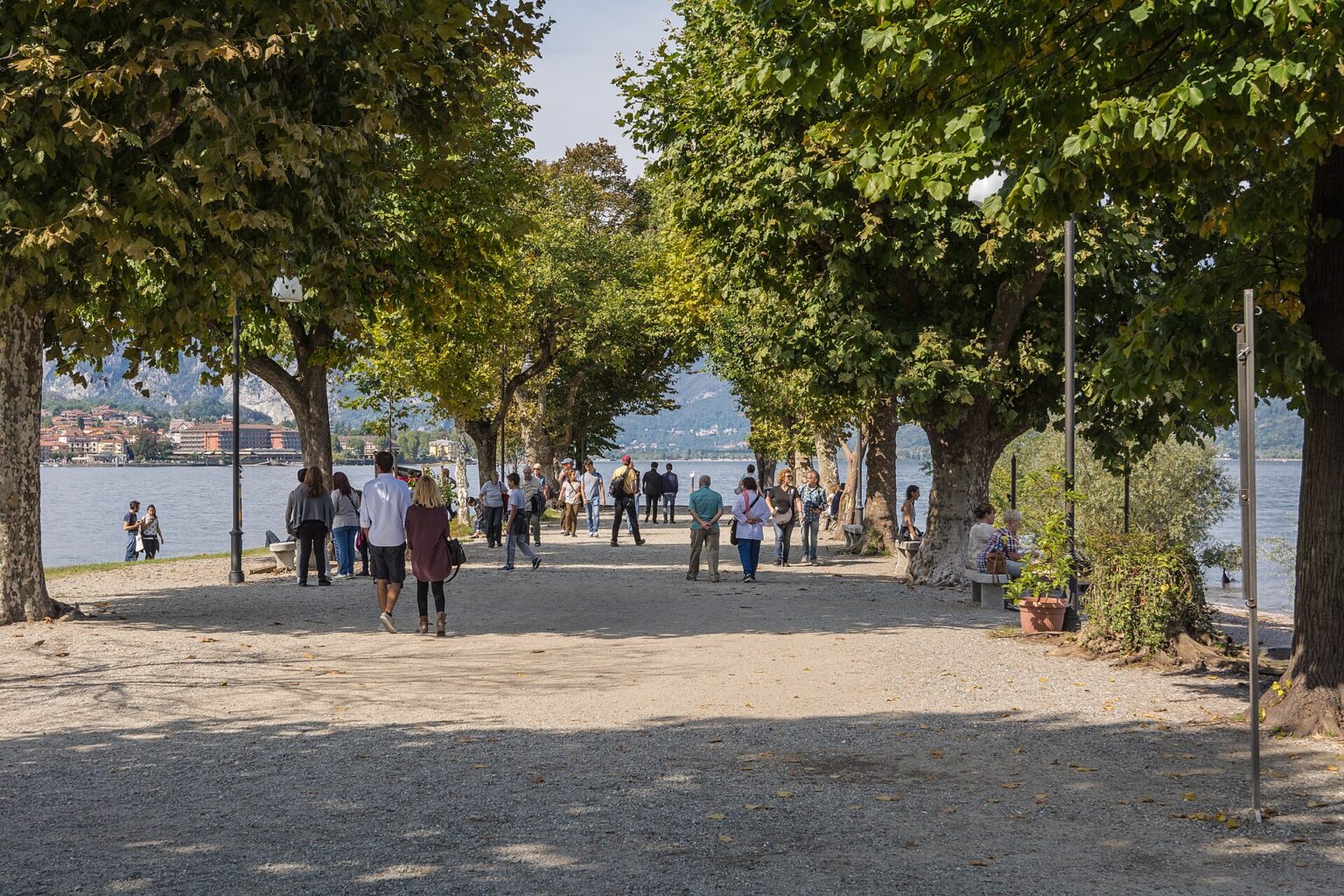 Vicolo del borgo di Isola dei Pescatori, Isole Borromee